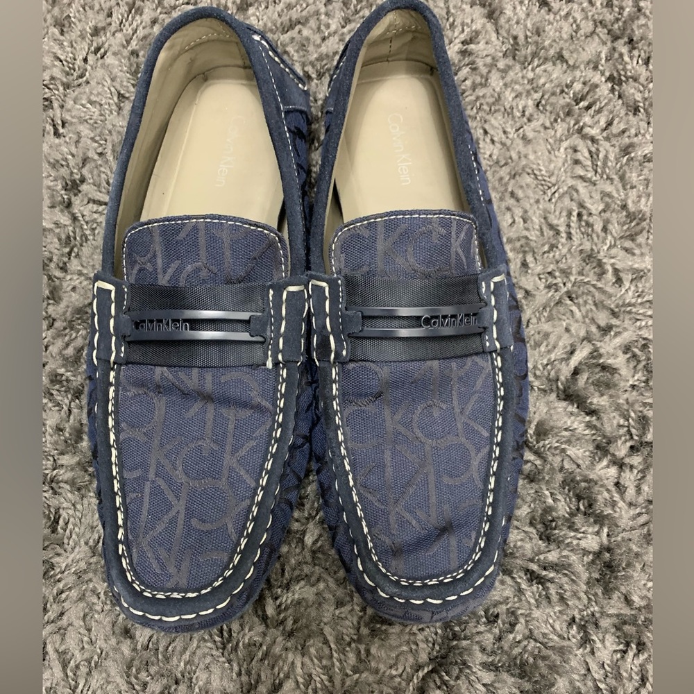 Calvin Klein navy blue loafers, size 10 (Men’s)